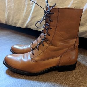 Frye Melissa Lace Short Tan Combat Boots with Zipper Leather
